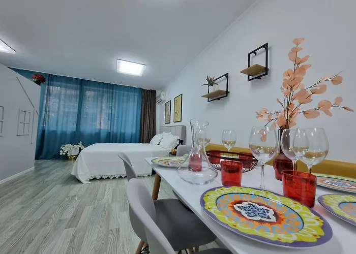 Party Guesthouse For Big Groups